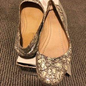 Frye Cream and Silver leather ballet flats